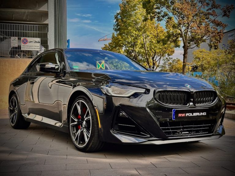 Autoscheiben tönen - Scheibentönung Michelstadt — RW-Folierung